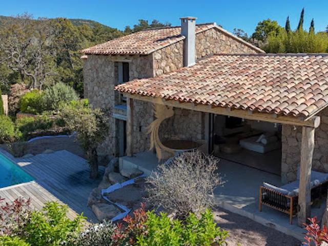Vente Maison 5 pièces 87.47 m2 Sainte lucie de porto vecchio