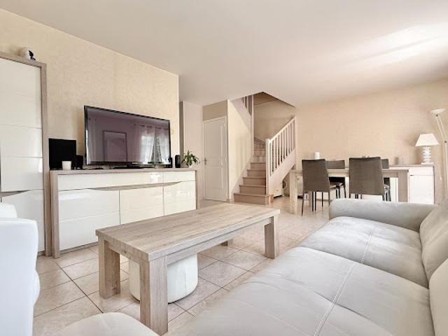 Vente Maison 5 pièces 87 m2 Chilly Mazarin