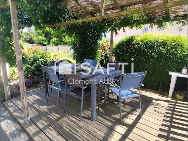 Vente Maison 5 pièces 87 m2 Saint Ouën des Toits