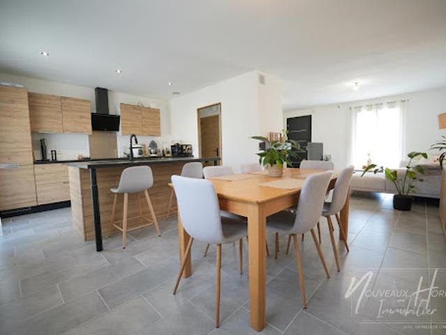 Vente Maison 5 pièces 88.07 m2 Limoges
