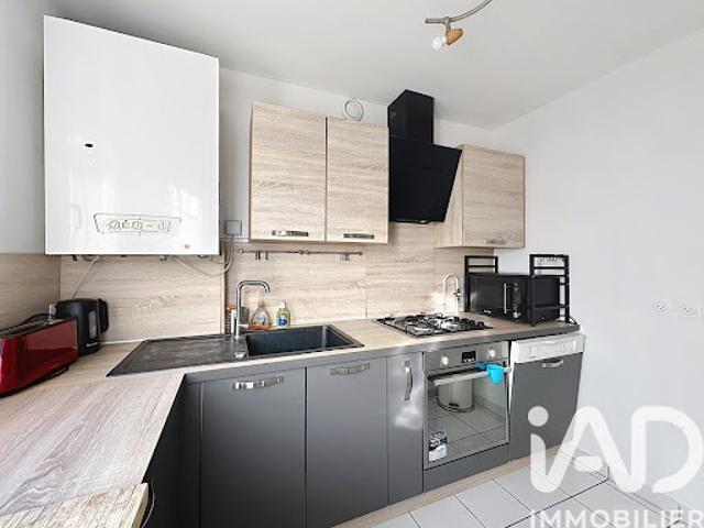 Vente Maison 5 pièces 88 m2 Nanterre
