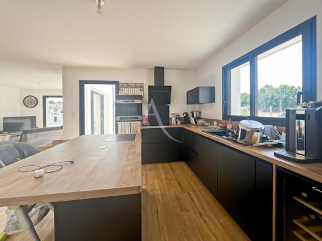 Vente Maison 5 pièces 89.05 m2 Froidfond