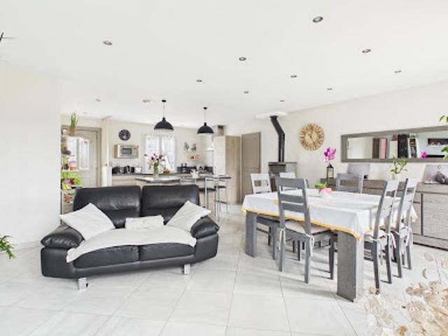 Vente Maison 5 pièces 89.18 m2 La Guierche