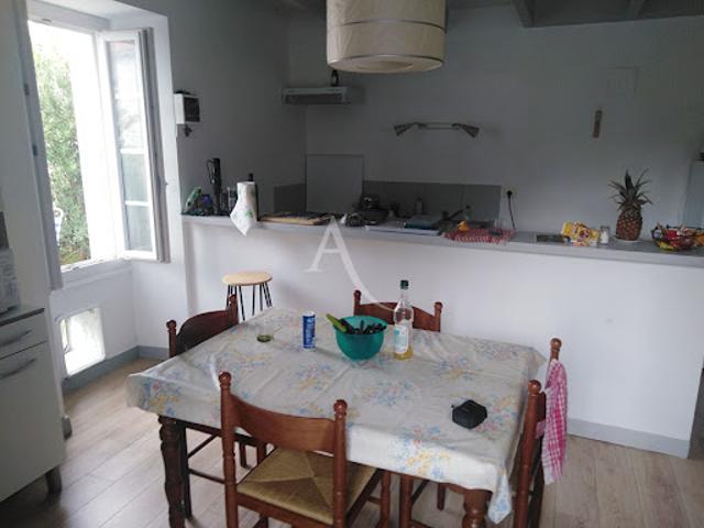 Vente Maison 5 pièces 89.9 m2 Saint Agnant