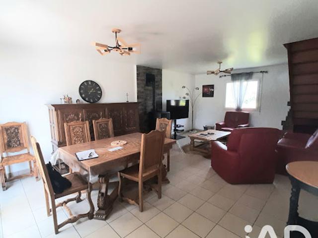 Vente Maison 5 pièces 89 m2 Carhaix Plouguer