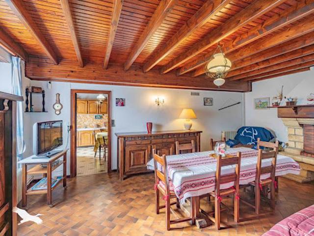 Vente Maison 5 pièces 89 m2 Tabaille Usquain