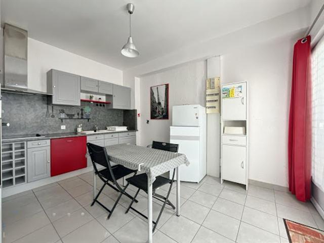 Vente Maison 5 pièces 90 m2 Cazeres