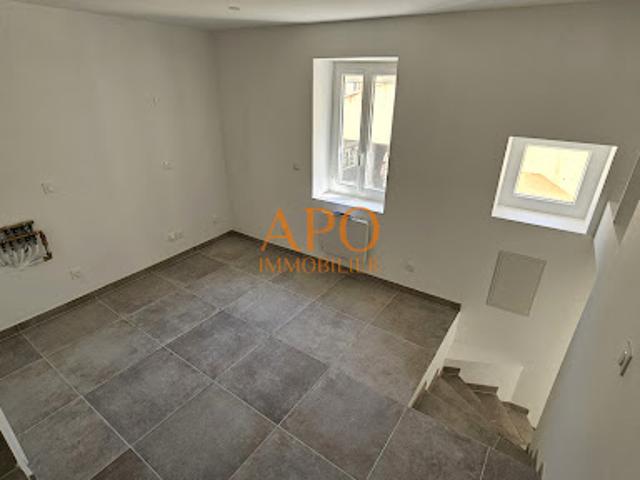 Vente Maison 5 pièces 90 m2 Gignac la Nerthe