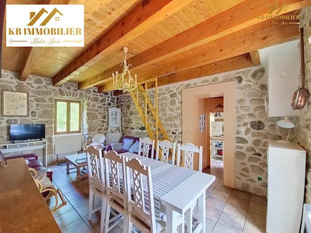 Vente Maison 5 pièces 90 m2 Saint Maurice en Chalencon