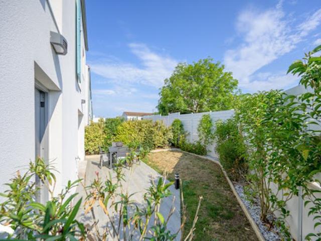 Vente Maison 5 pièces 90 m2 Saint Xandre