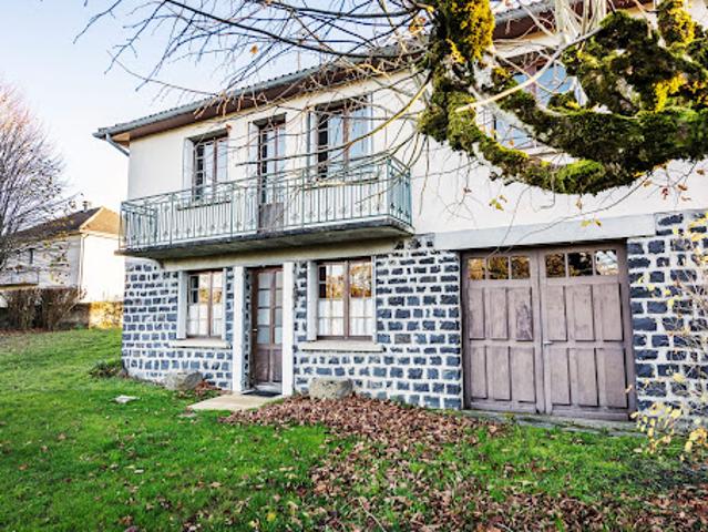 Vente Maison 5 pièces 90 m2 Pleaux