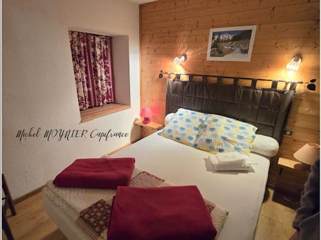 Vente Maison 5 pièces 91 m2 Château Ville Vieille