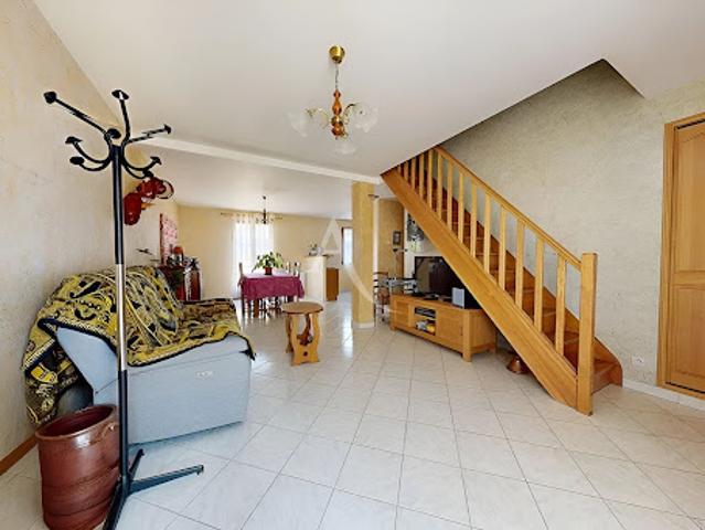 Vente Maison 5 pièces 91 m2 Vitry sur Seine