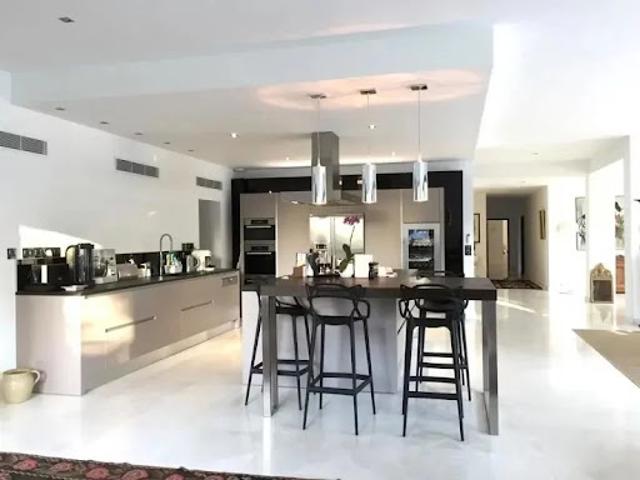 Vente Maison 5 pièces 92.4 m2 Sainte Maxime
