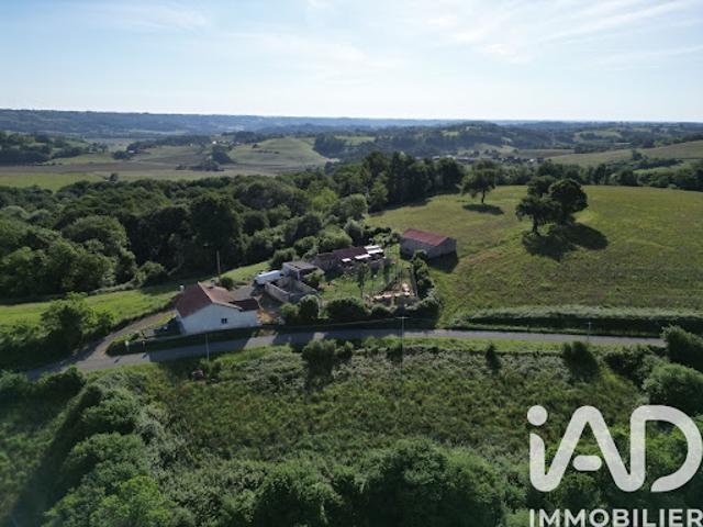 Vente Maison 5 pièces 92 m2 Garos