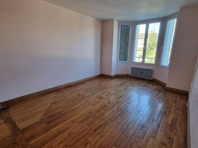 Vente Maison 5 pièces 92 m2 Sainte genevieve des bois