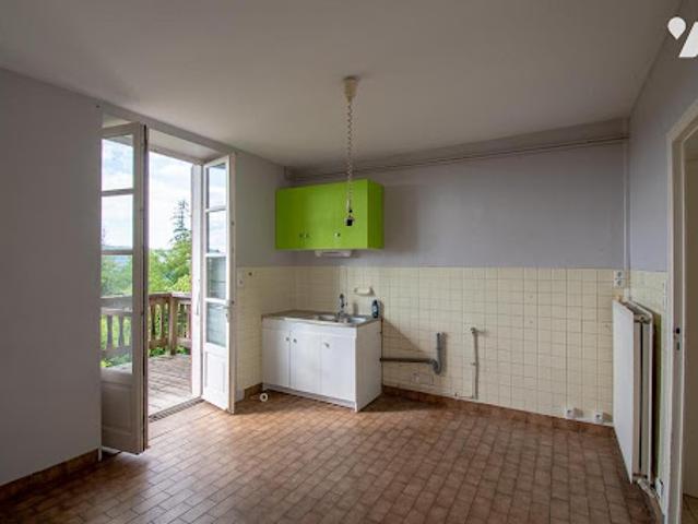 Vente Maison 5 pièces 93.05 m2 Saint Laurent du Pont
