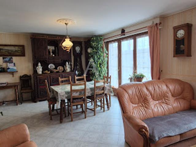 Vente Maison 5 pièces 93.4 m2 Mont près Chambord