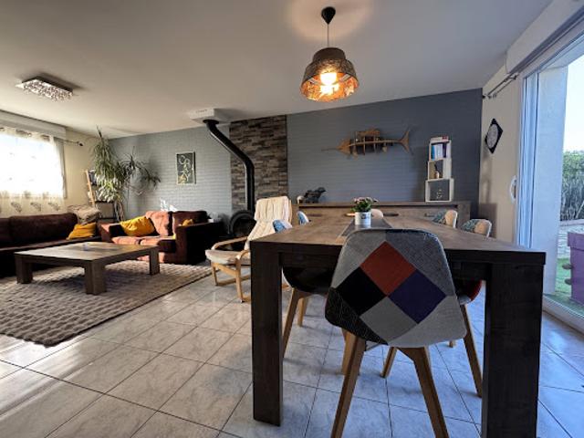 Vente Maison 5 pièces 93.69 m2 Chateaubourg
