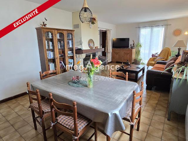 Vente Maison 5 pièces 93 m2 Evron