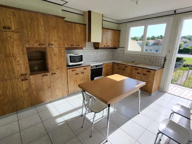 Vente Maison 5 pièces 93 m2 Le puy saint bonnet