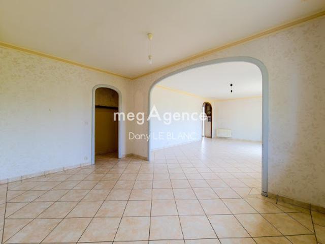 Vente Maison 5 pièces 93 m2 Nogent le Roi