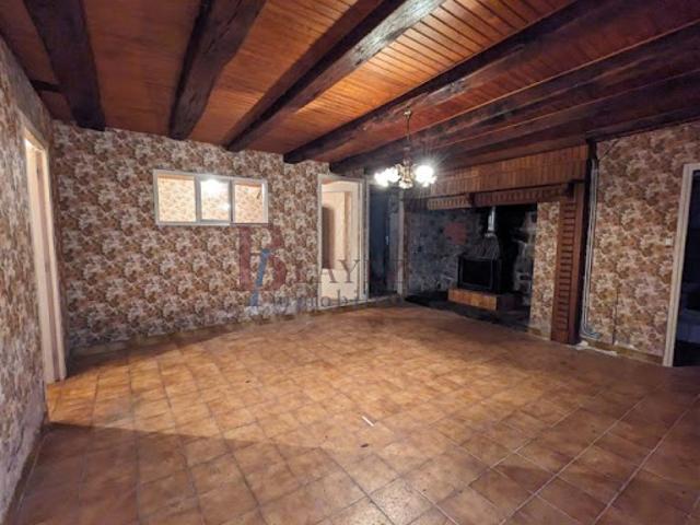 Vente Maison 5 pièces 93 m2 Saint Etienne aux Clos