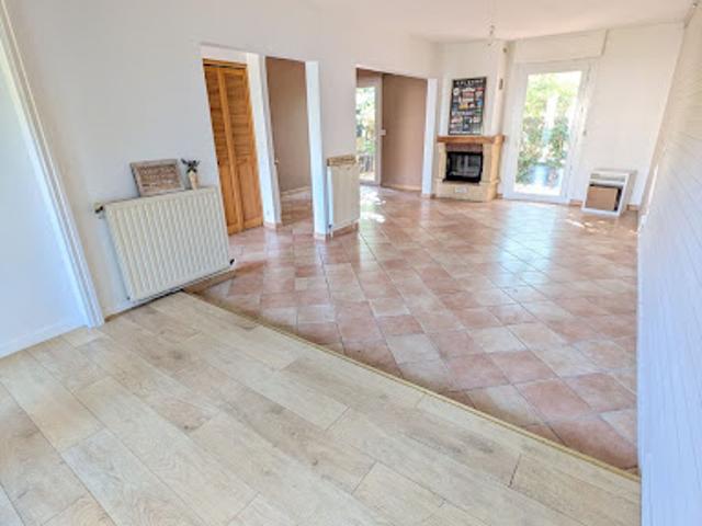 Vente Maison 5 pièces 94 m2 Castries