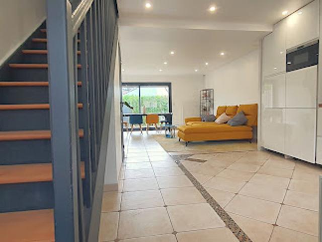 Vente Maison 5 pièces 94 m2 Maurepas