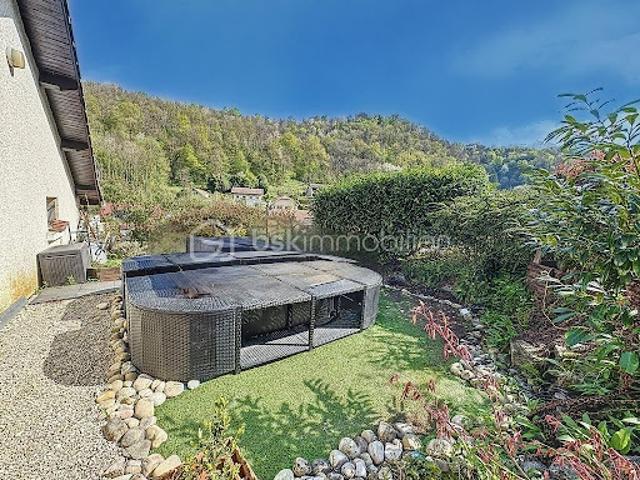 Vente Maison 5 pièces 94 m2 Saint Martin d'Uriage