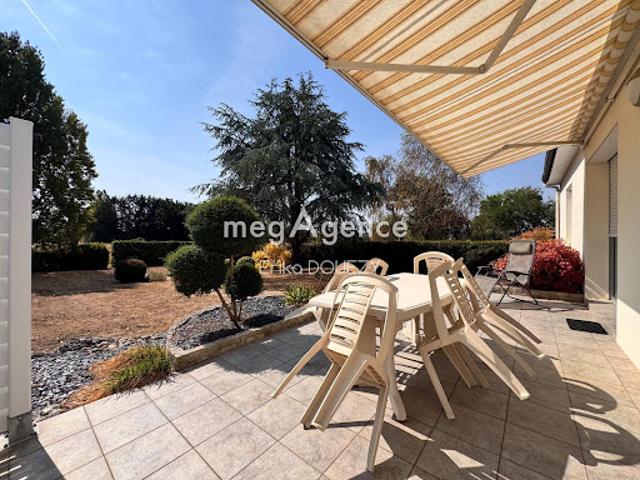 Vente Maison 5 pièces 94 m2 Yzernay