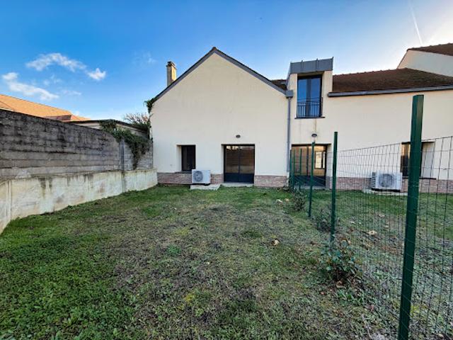 Vente Maison 5 pièces 95.2 m2 Réau