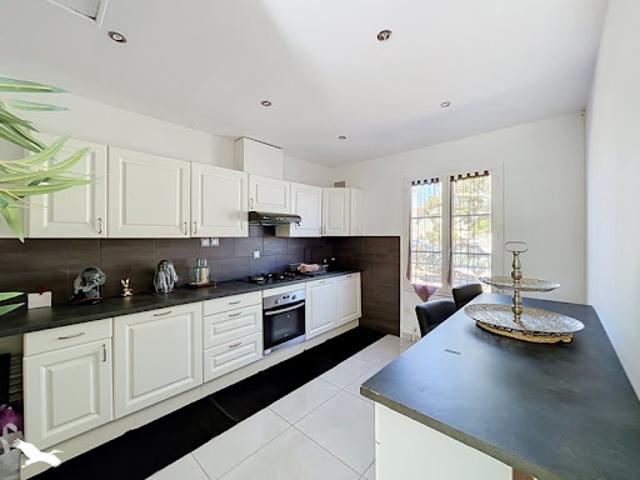 Vente Maison 5 pièces 95 m2 Castillon la Bataille