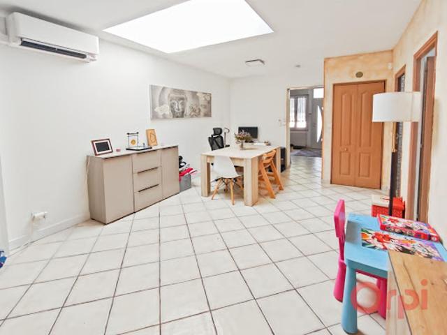 Vente Maison 5 pièces 95 m2 Beauchamp