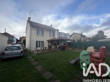 Vente Maison 5 pièces 95 m2 Ozoir la ferriere