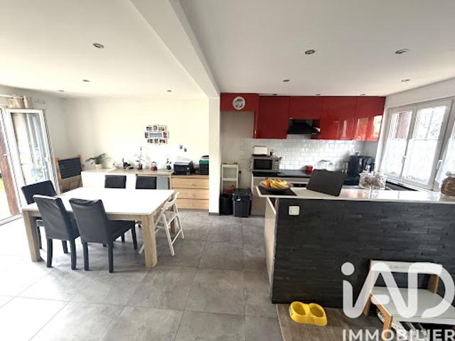 Vente Maison 5 pièces 95 m2 Ozoir la ferriere