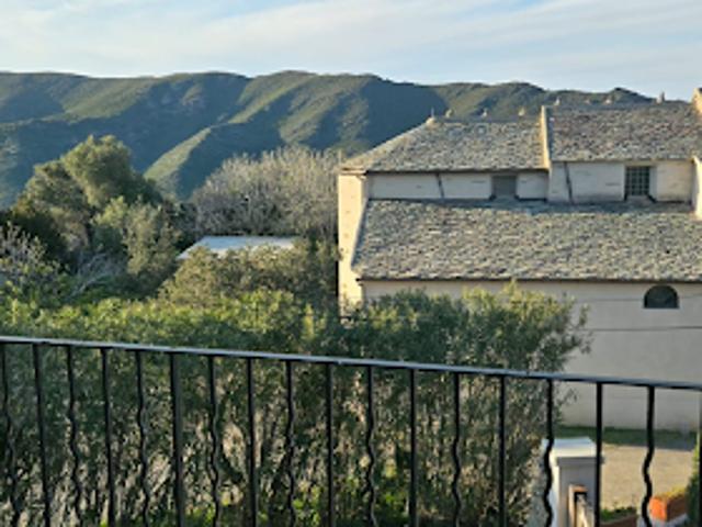 Vente Maison 5 pièces 95 m2 Meria