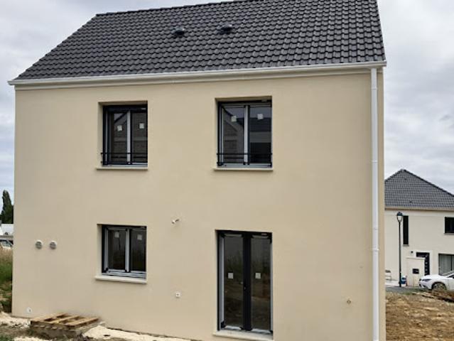 Vente Maison 5 pièces 95 m2 Savigny le Temple