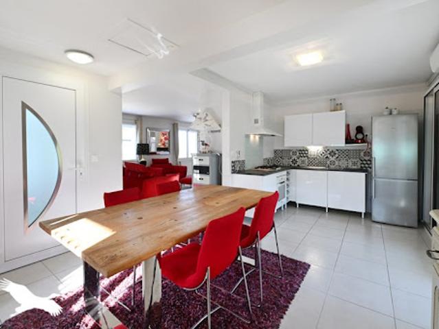 Vente Maison 5 pièces 95 m2 Saint Michel