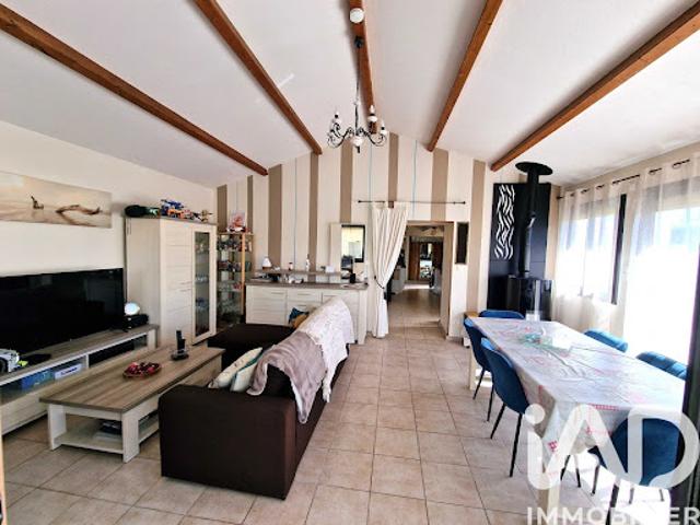 Vente Maison 5 pièces 95 m2 Saint Vincent sur Jard