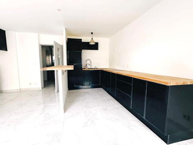 Vente Maison 5 pièces 95.96 m2 Persan