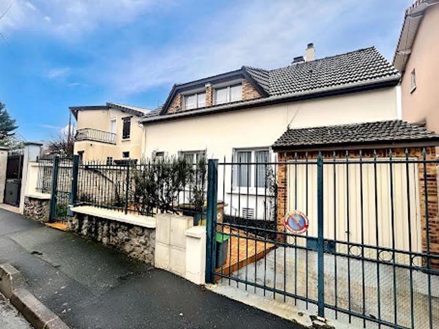 Vente Maison 5 pièces 95 m2 Vitry sur Seine