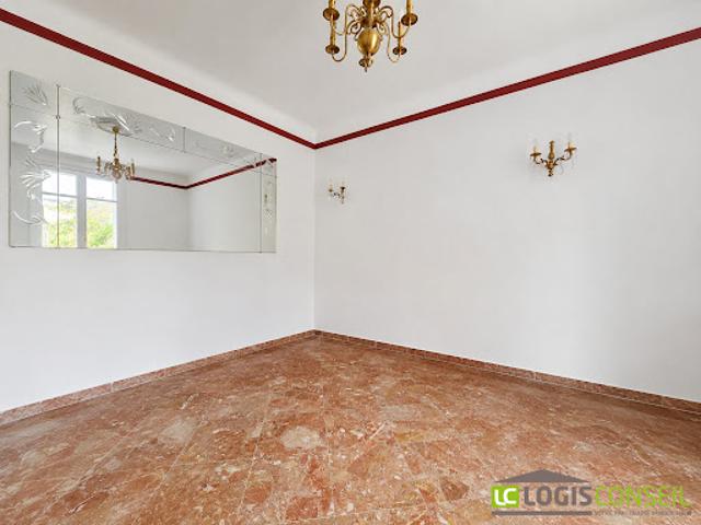 Vente Maison 5 pièces 96.2 m2 Chatillon