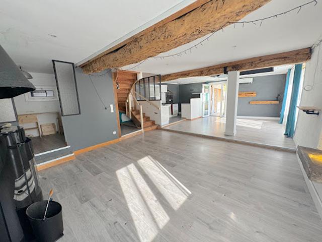 Vente Maison 5 pièces 96.7 m2 Vira