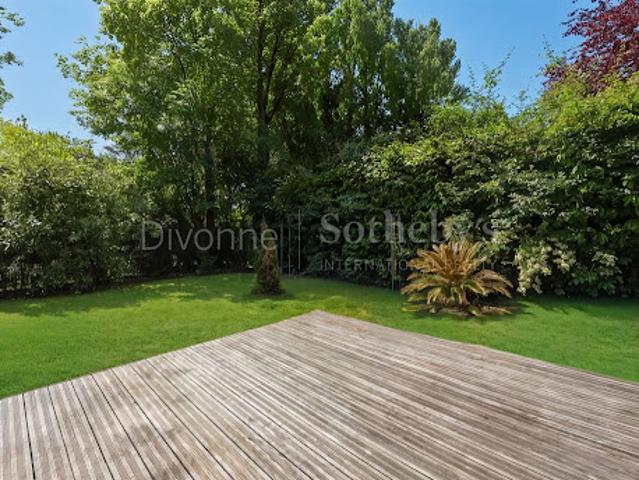 Vente Maison 5 pièces 96.64 m2 Ferney Voltaire