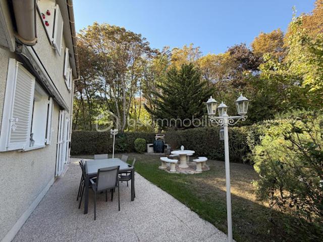 Vente Maison 5 pièces 96.6 m2 Viry chatillon