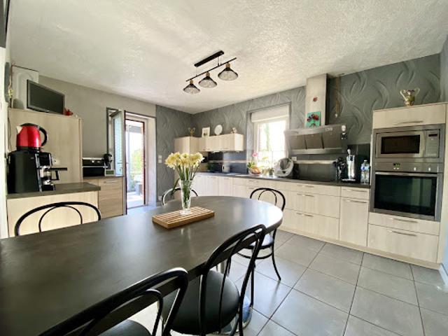 Vente Maison 5 pièces 96.85 m2 Saint Méen le Grand
