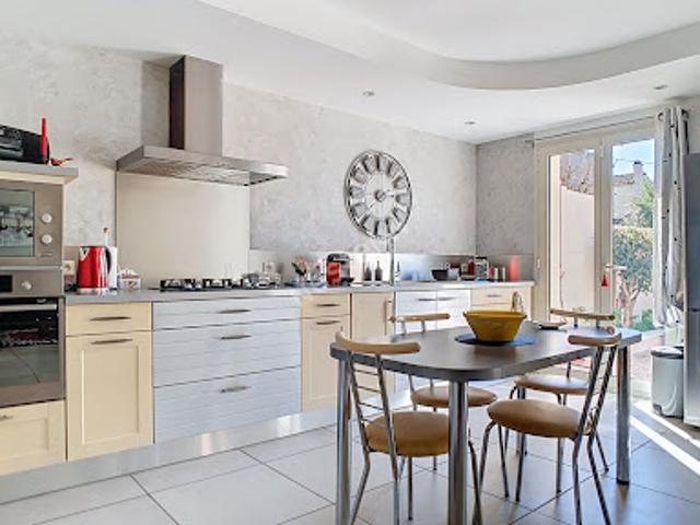 Vente Maison 5 pièces 96 m2 Châteauneuf les Martigues