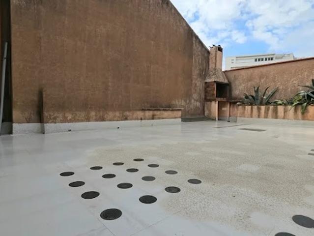 Vente Maison 5 pièces 96 m2 Nimes