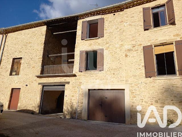Vente Maison 5 pièces 96 m2 Saint Marcel de Careiret